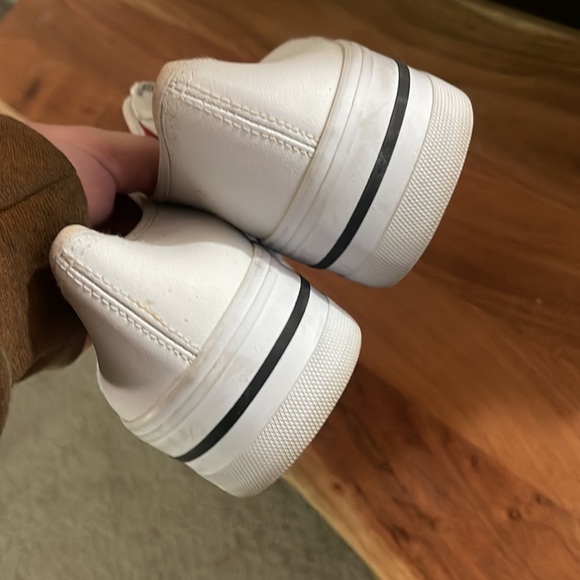 RARE Dr Seuss Shoes - Picture 7 of 7